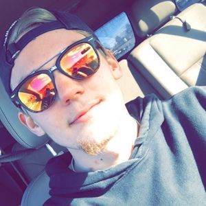 Meet your Posher, Adrian